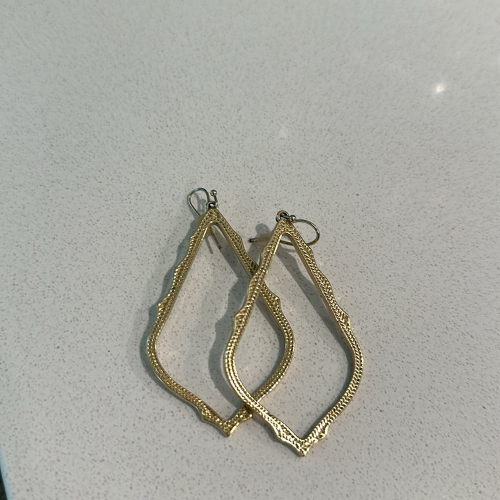 Kendra Scott Sophia Drops